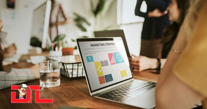 Digital marketing strategy planning